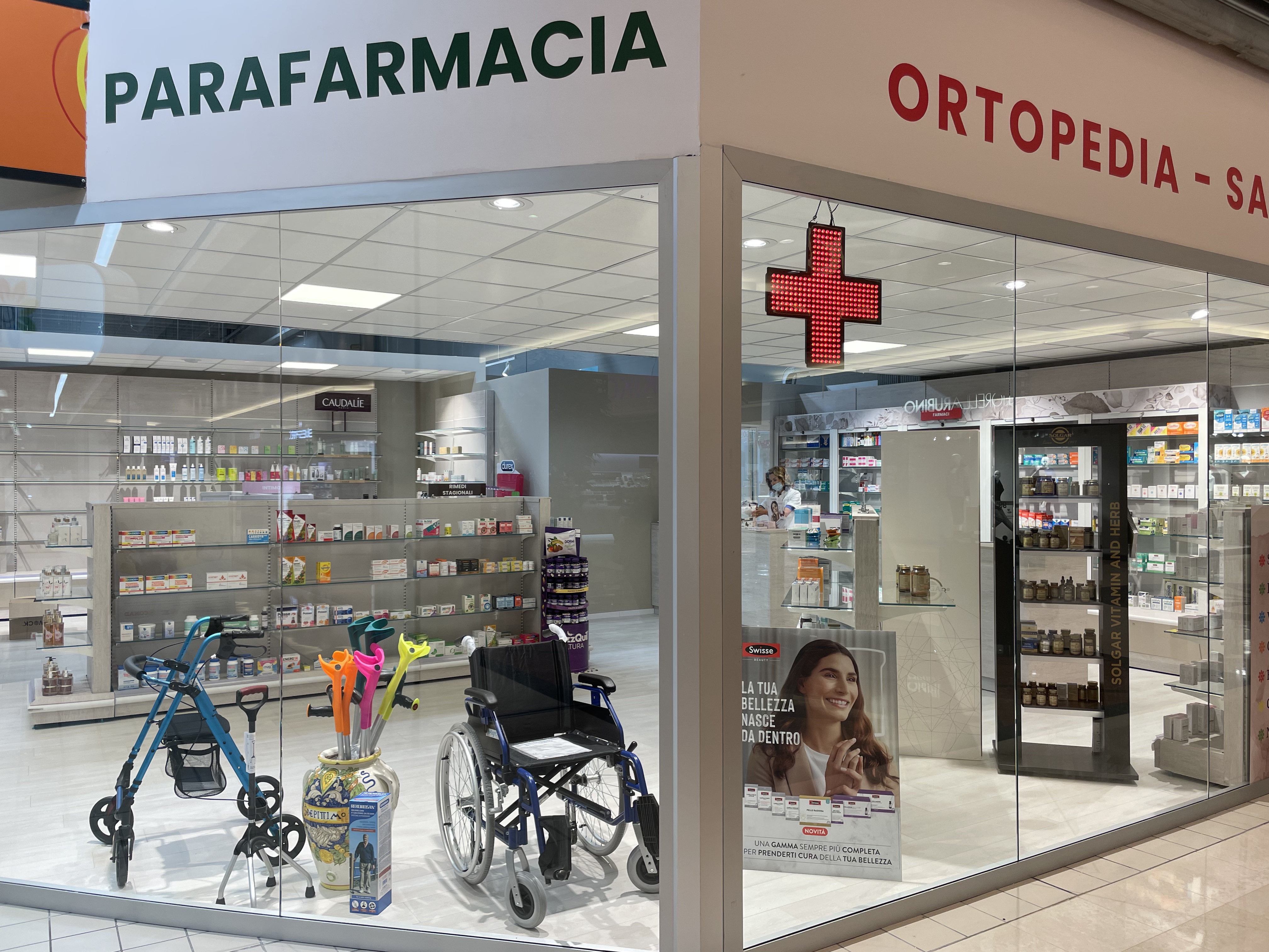PARAFARMACIA IN VENDITA A PORDENONE