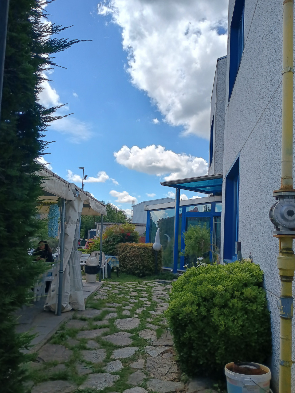 Laboratorio artigianale con bar e pizzeria nel cuore del Piemonte