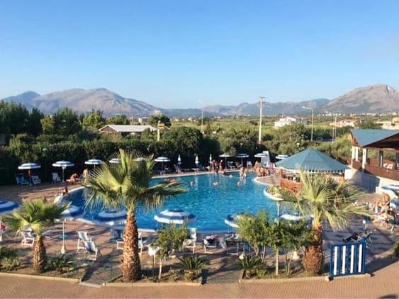 Hotel in vendita a Grisolia